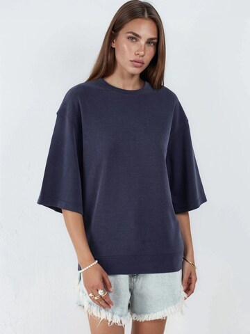 Busem Oversized tričko – modrá