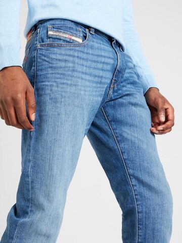 DIESEL Regular Jeans '2019' in Blauw