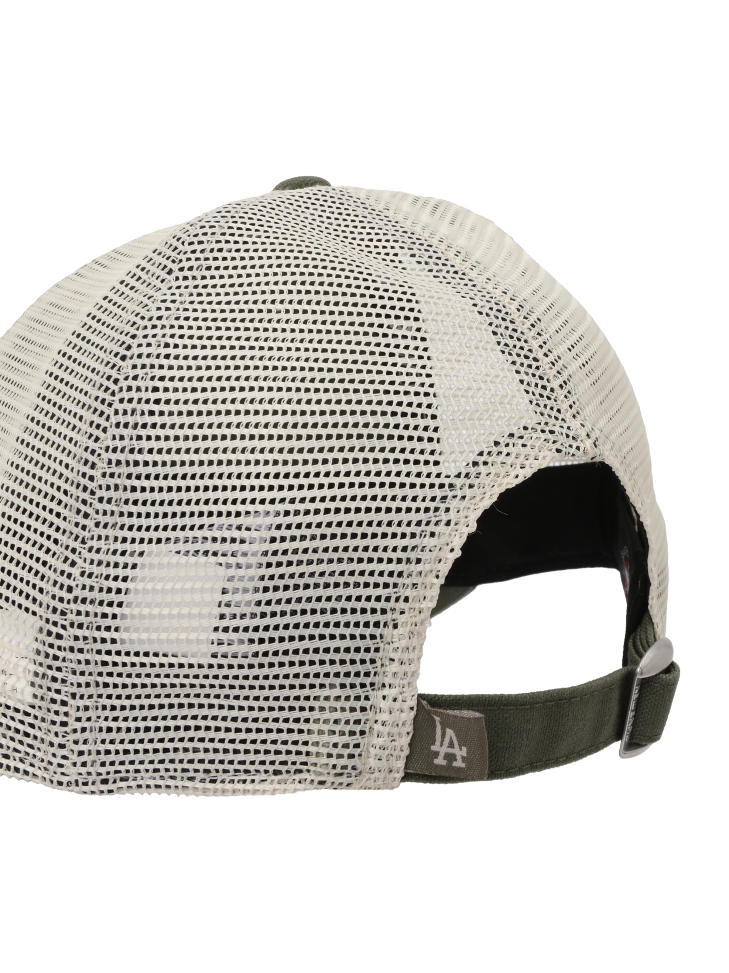 NEW ERA Pet 'WMNS 9TWENTY TRUCKER LOSDOD' in Groen