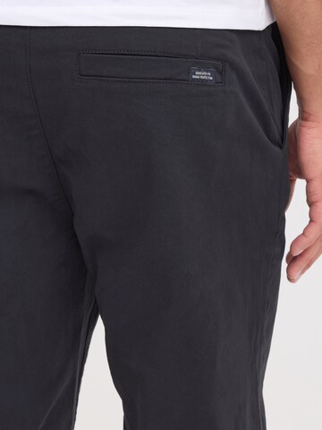 BLEND Loosefit Chinohousut 'BHNatan' värissä sininen