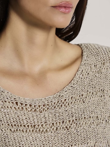 MADELEINE Trui in Beige