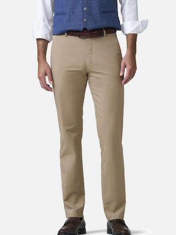 MEYER Regular Chino trousers in Beige: front