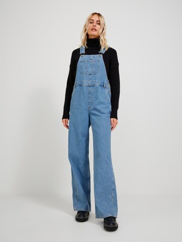 JJXX Wide Leg Latzjeans 'Lean' in Blau: predná strana