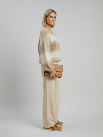 Cardigan 'Ine' WEARABLE STORIES en beige