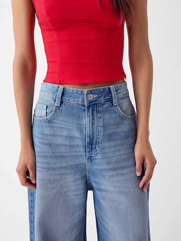 Wide leg Jeans de la Bershka pe albastru