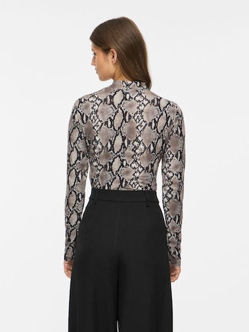 VILA Top 'VILeoa' in Grey