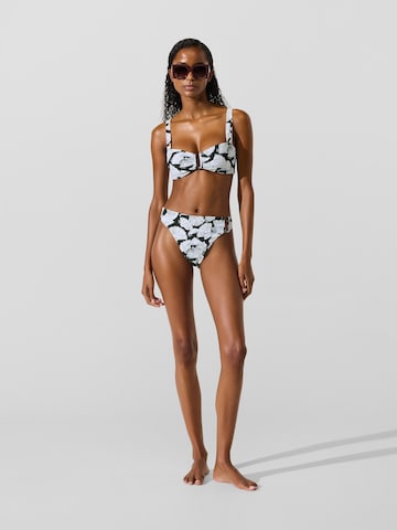 Karl Lagerfeld T-Shirt Bikinitoppi värissä harmaa