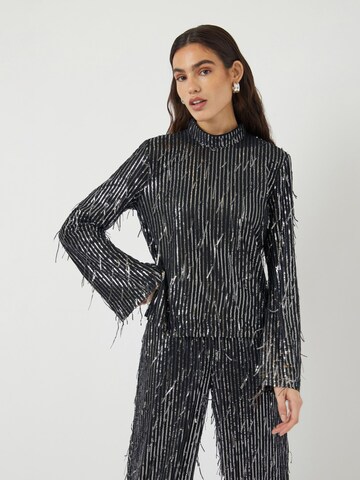 YAS Shirts 'YASLantra' i sort: forside