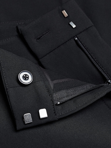 MANGO Lużny krój Spodnie w kant 'CARLOS' w kolorze czarny