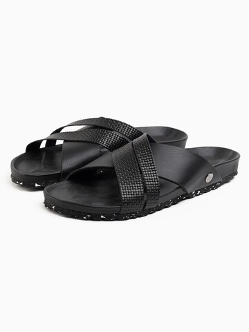 juoda Bayton Šlepetės 'Conrad'