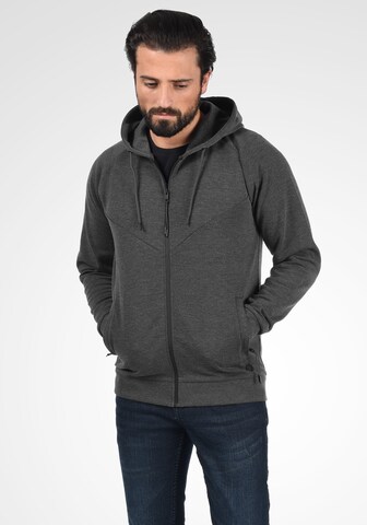 Veste de survêtement 'Gelbert' !Solid en gris : devant
