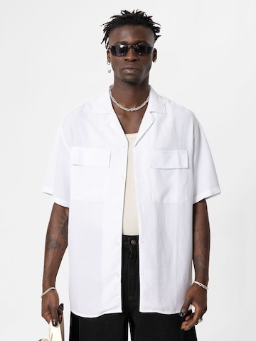 Chemise 'Athens' VAMOS CLO en blanc : devant