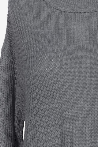 Pull&Bear Sweater & Cardigan in S in Grey