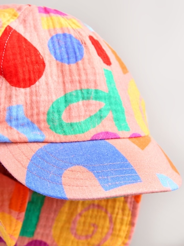 Next - Sombrero en rojo