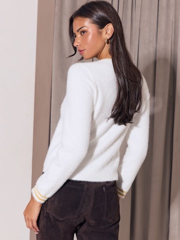 Lipsy Pullover i hvid