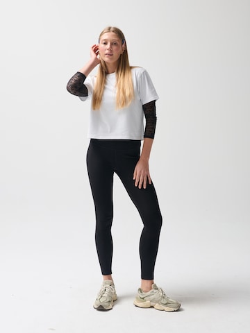 Skinny Leggings NoWear en noir : devant