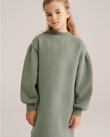 Robe WE Fashion en vert