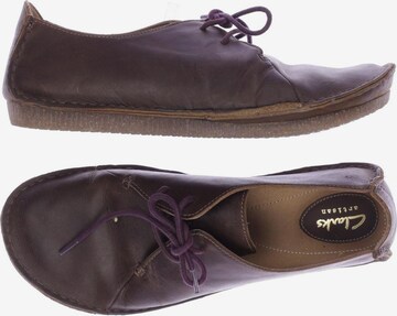 CLARKS Flats & Loafers in 41,5 in Brown: front