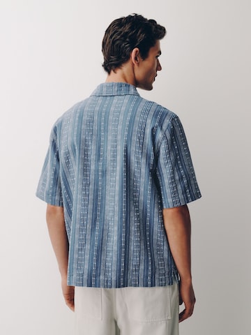 Tricou de la Next pe albastru