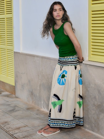 Next Rok in Beige