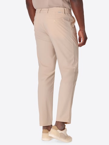 Distretto12 Regular Pleat-front trousers 'T. ACTIVE' in Beige