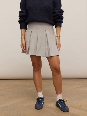 noar studios Skirt 'Pleated Skirt' in Grey: front