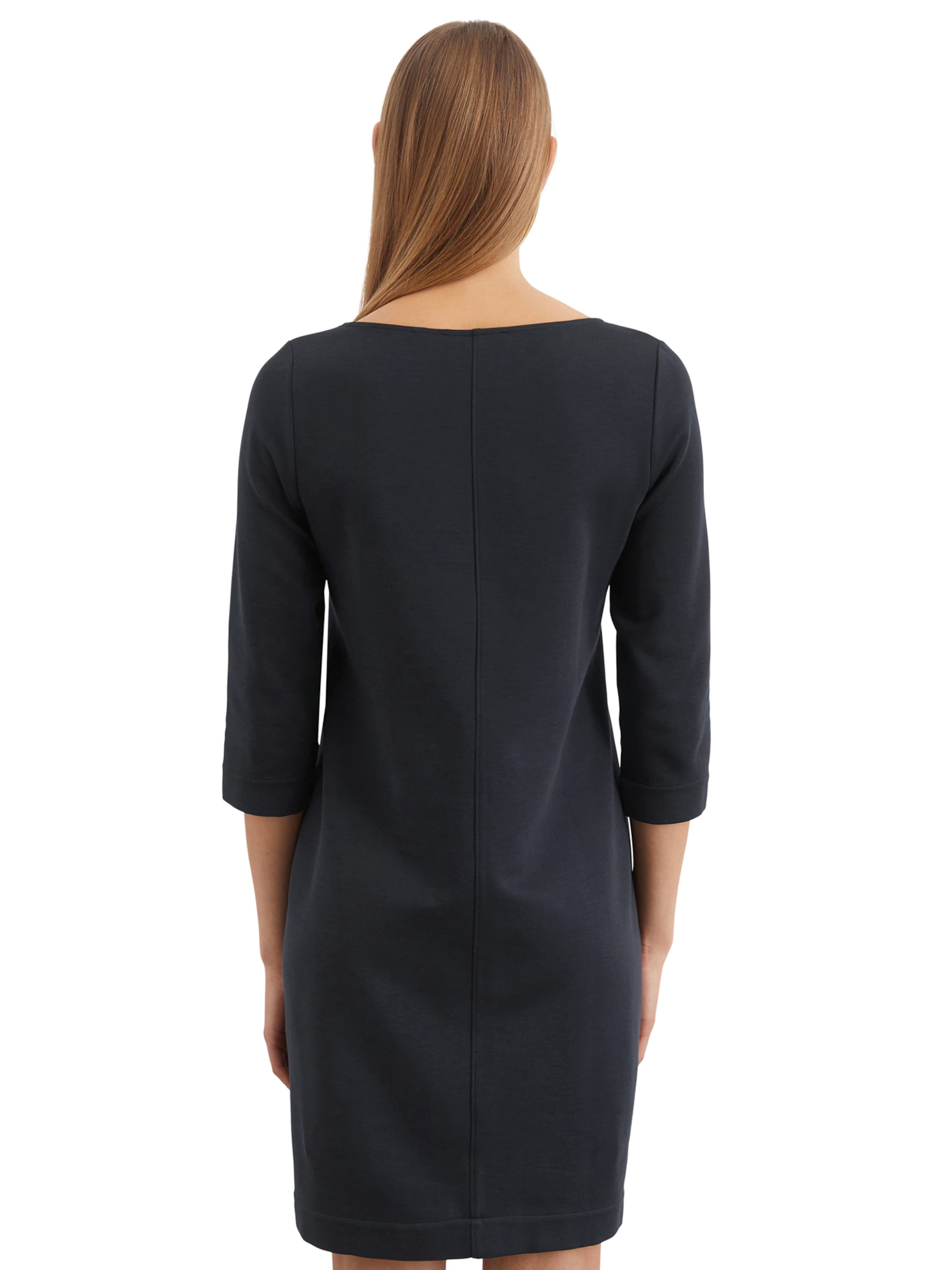 Rochie de la Marc O'Polo pe albastru