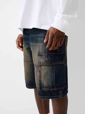 Bershka Loose fit Cargo jeans in Blue