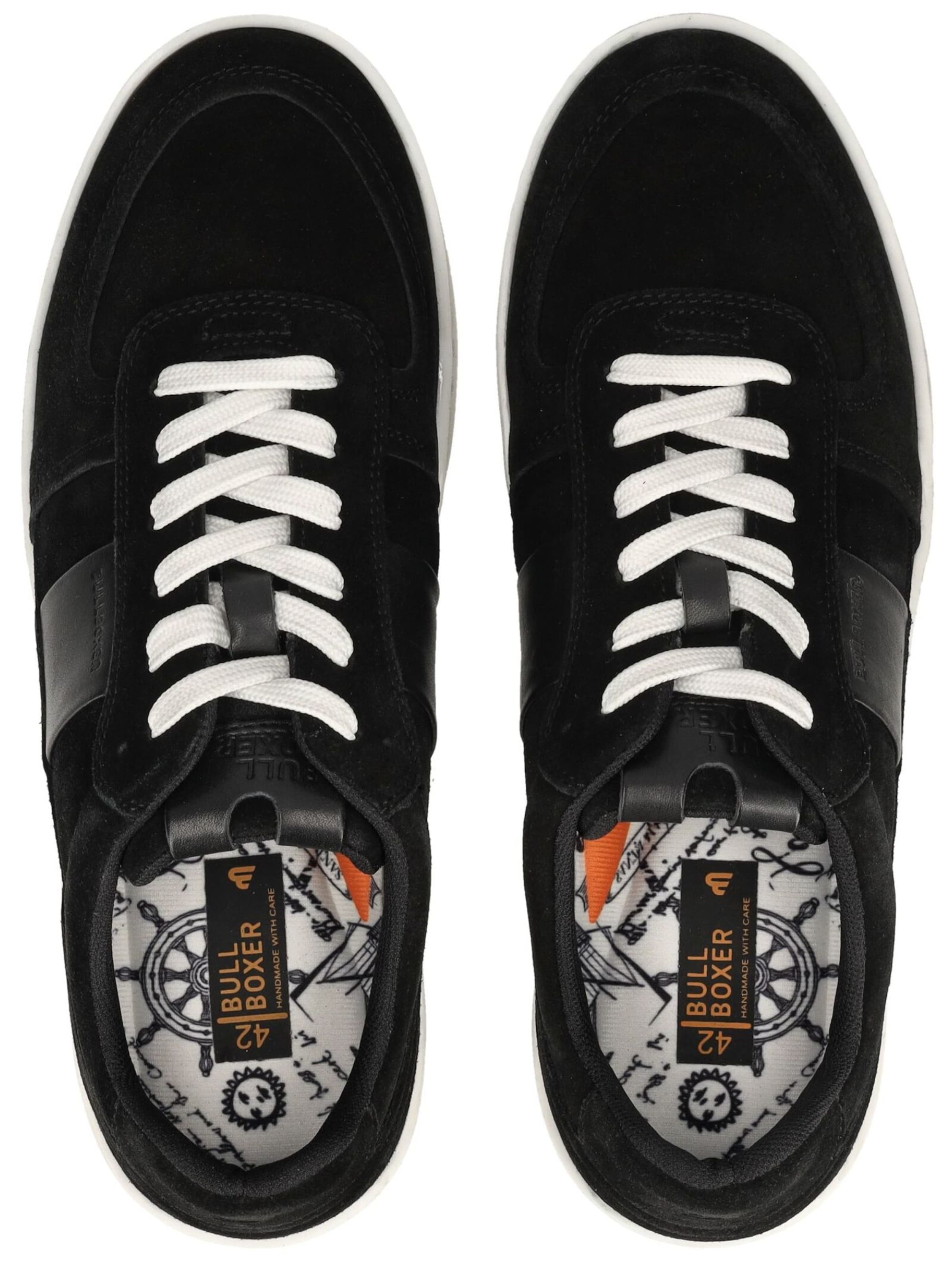 Baskets basses BULLBOXER en noir