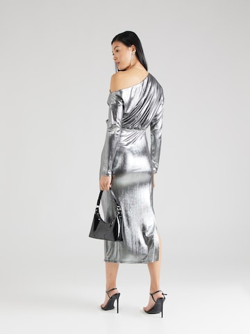 River Island Sukienka w kolorze srebrny