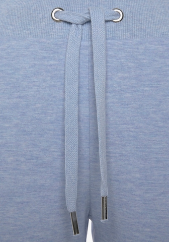 BENCH Tapered Hose in Blau