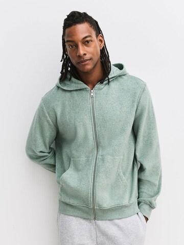 Next Флисовая куртка в Зеленый: спереди