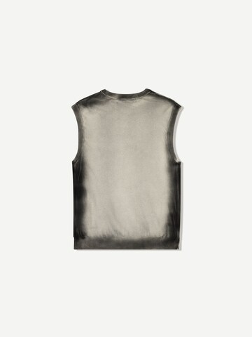 T-Shirt Bershka en noir