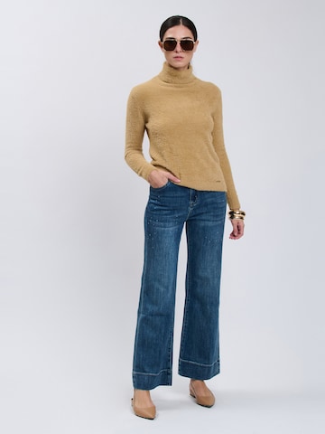 Pullover di Influencer in marrone