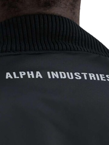 ALPHA INDUSTRIES Between-Season Jacket 'MA-1 D-Tec' in Black