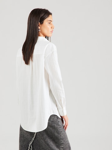 WRANGLER Blouse in White