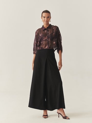 TATUUM Levenevä Housut värissä musta