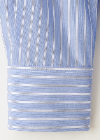 MANGO - Blusa 'REGU' en azul