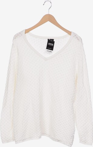 Zizzi Sweater & Cardigan in M in White: front