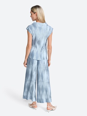 Rich & Royal Blus i blå
