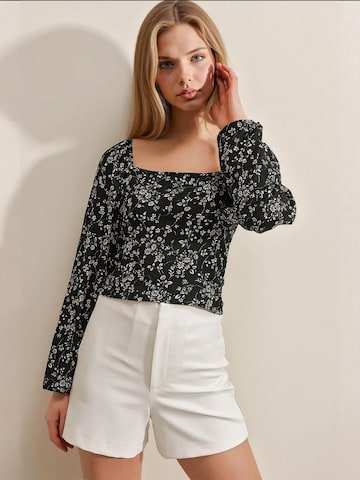 Bigdart Bluse in Schwarz: Vorderseite