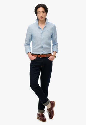 Coupe regular Chemise 'Vacation' Superdry en bleu