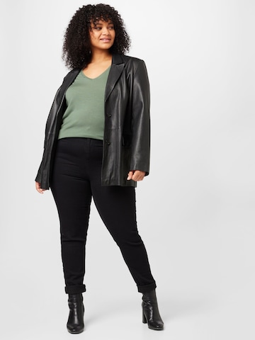 Vero Moda Curve Póló 'Aya' - zöld