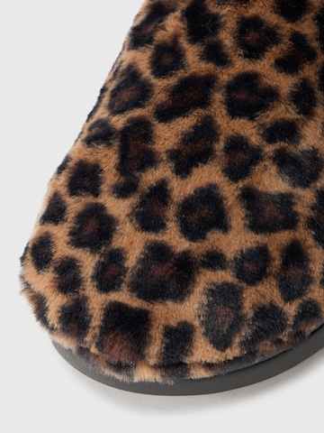 Crocs - Socas 'Classic Unfurgettable' em castanho