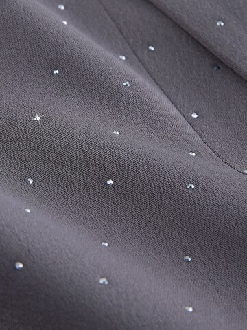 Next Blazer in Grau
