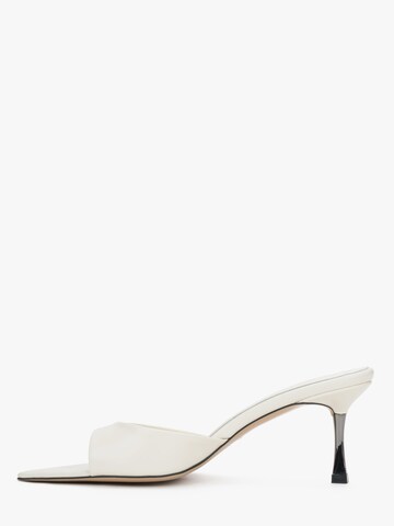 Zoccoletto '53-1230-1' di Estro in beige