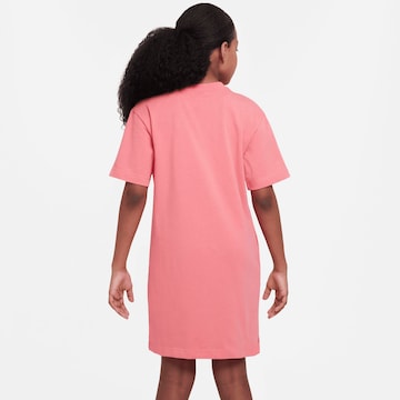 Nike Sportswear Kleid in Pink