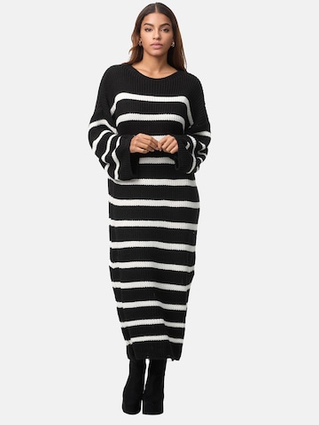 Elara Strikkjole i sort: forside