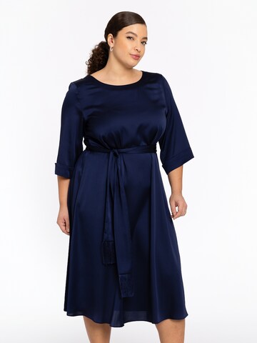 YOEK Kleid in Blau: Vorderseite