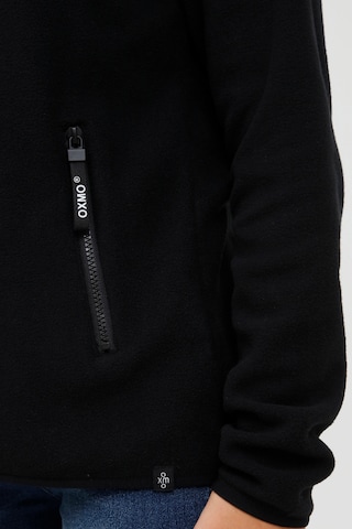 Oxmo Fleece Jacket 'FINJA' in Black